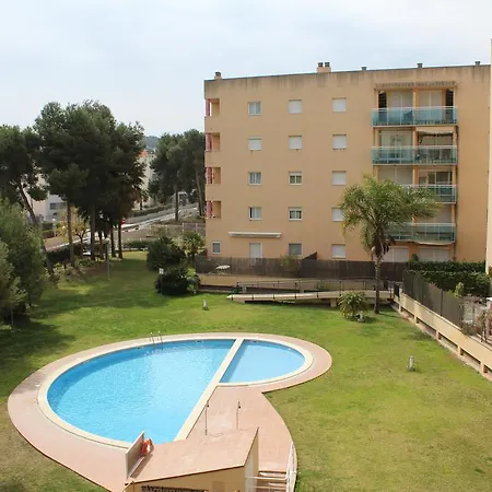 Golden Pineda Apartment